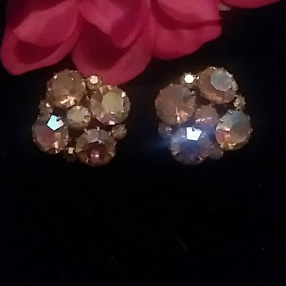 💞SALE VINTAGE KARU ARKE INC. RHINESTONE EARRINGS - Picture 5 of 8